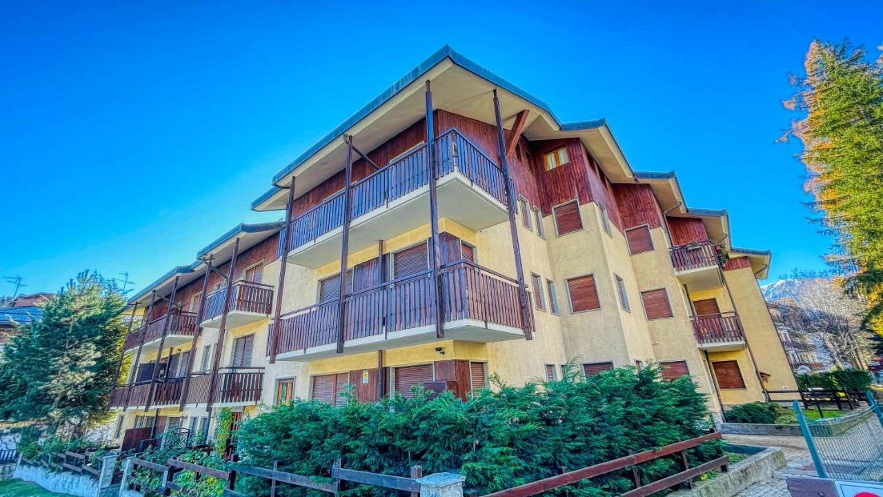 Appartamento Einaudi 11 - Affitti Brevi Italia Bardonecchia Bagian luar foto